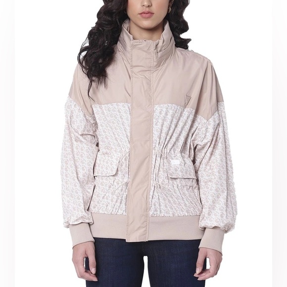 GUESS 3 Piece Windbreaker Set - Picture 8 of 8